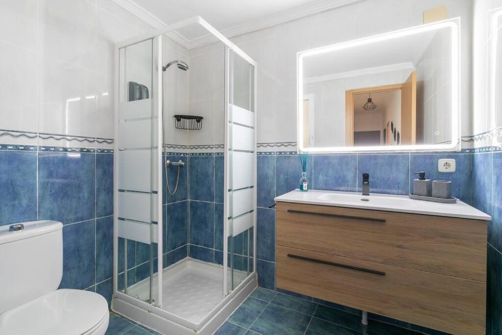 Encantador Apartamento De 3 Habitaciones Con Balcon Alicante Buitenkant foto