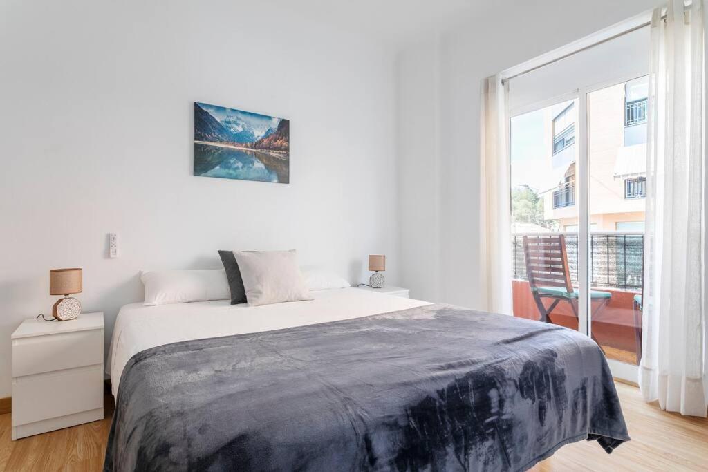 Encantador Apartamento De 3 Habitaciones Con Balcon Alicante Buitenkant foto