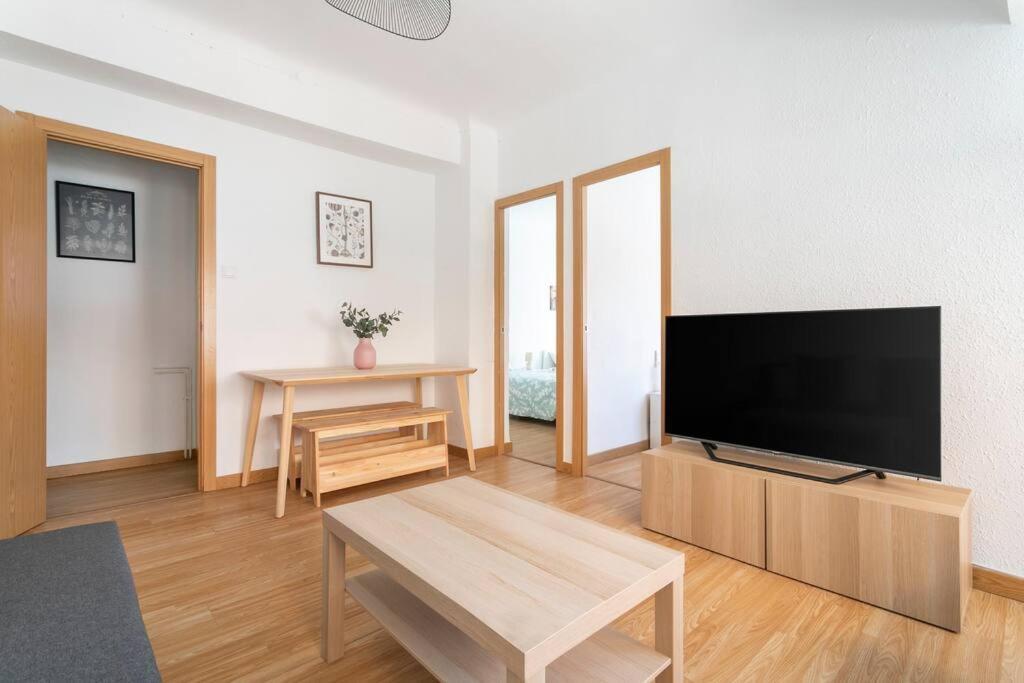 Encantador Apartamento De 3 Habitaciones Con Balcon Alicante Buitenkant foto