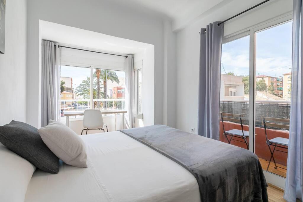 Encantador Apartamento De 3 Habitaciones Con Balcon Alicante Buitenkant foto
